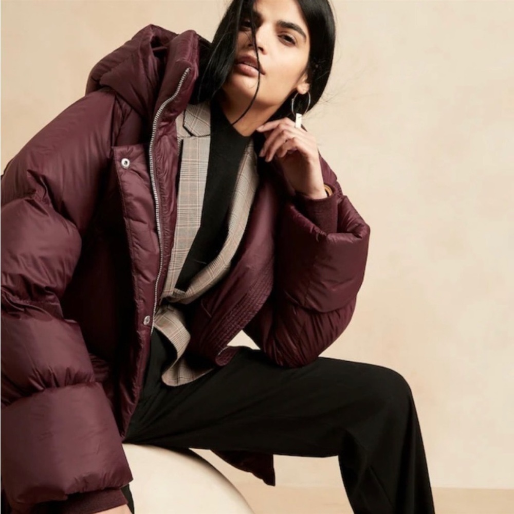 Banana Republic Down Puffer Coat - Burgundy - Lightweight - Oversized